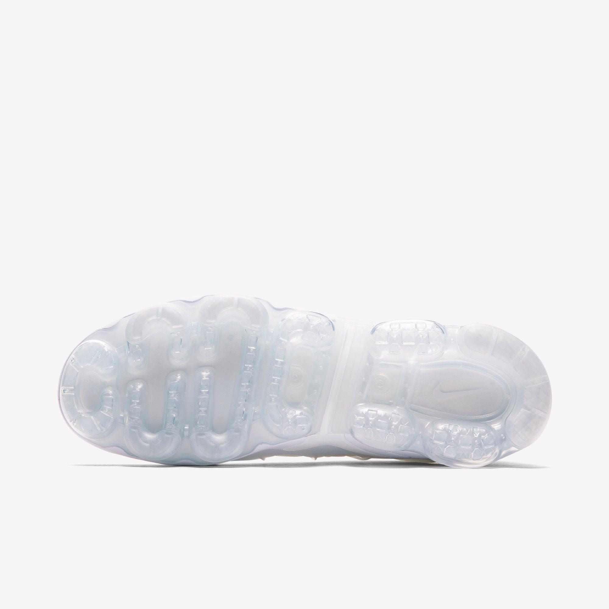 Nike Air VaporMax Plus - Triple White