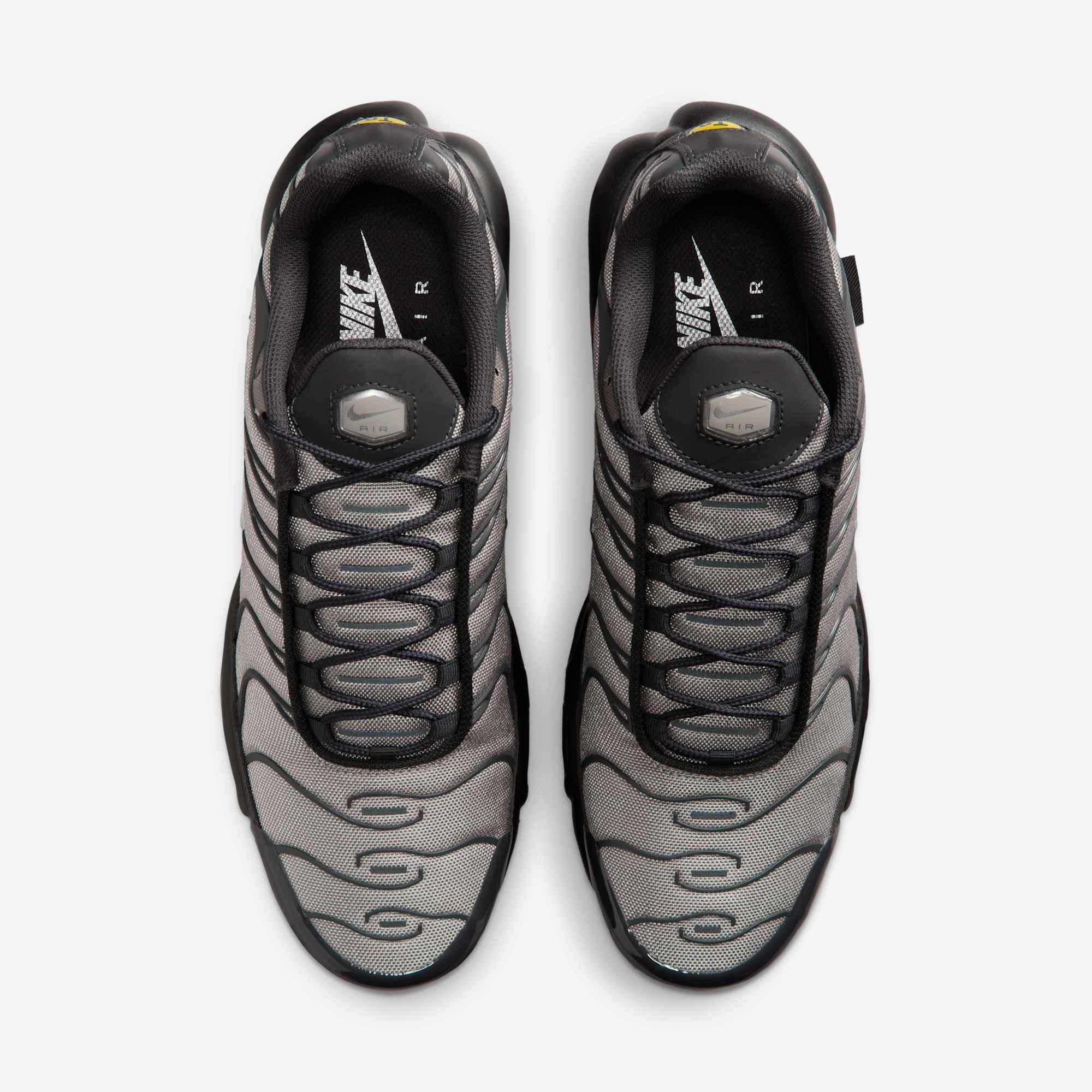 Nike Air Max Plus Cordura Dark Smoke Grey